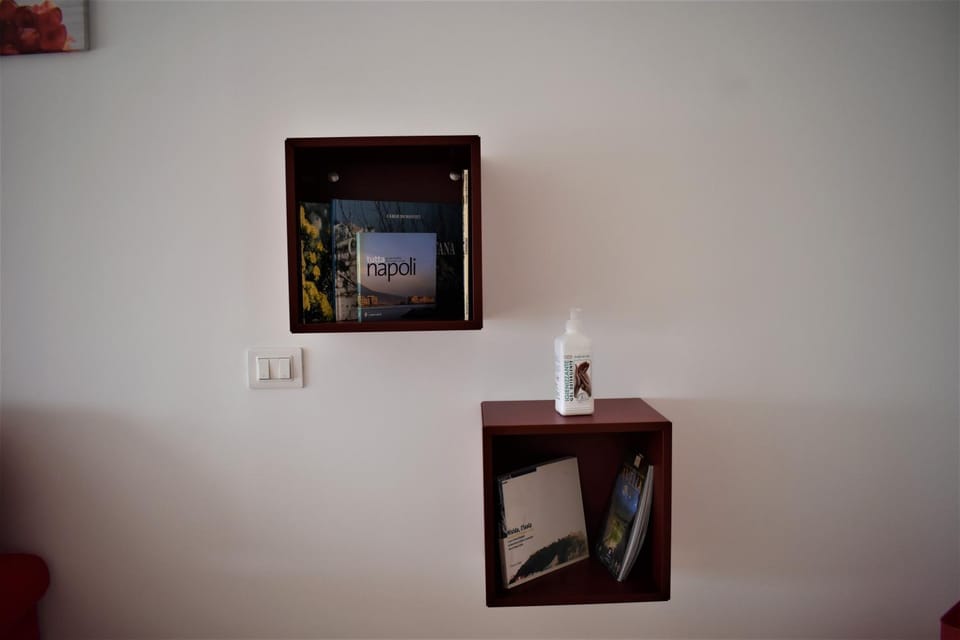 Living room, Decorative detail