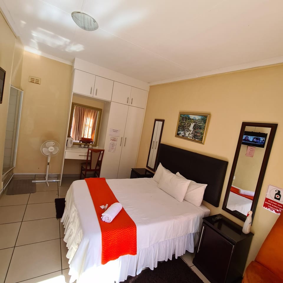Ethen Guesthouse Bed and Breakfast in South Africa