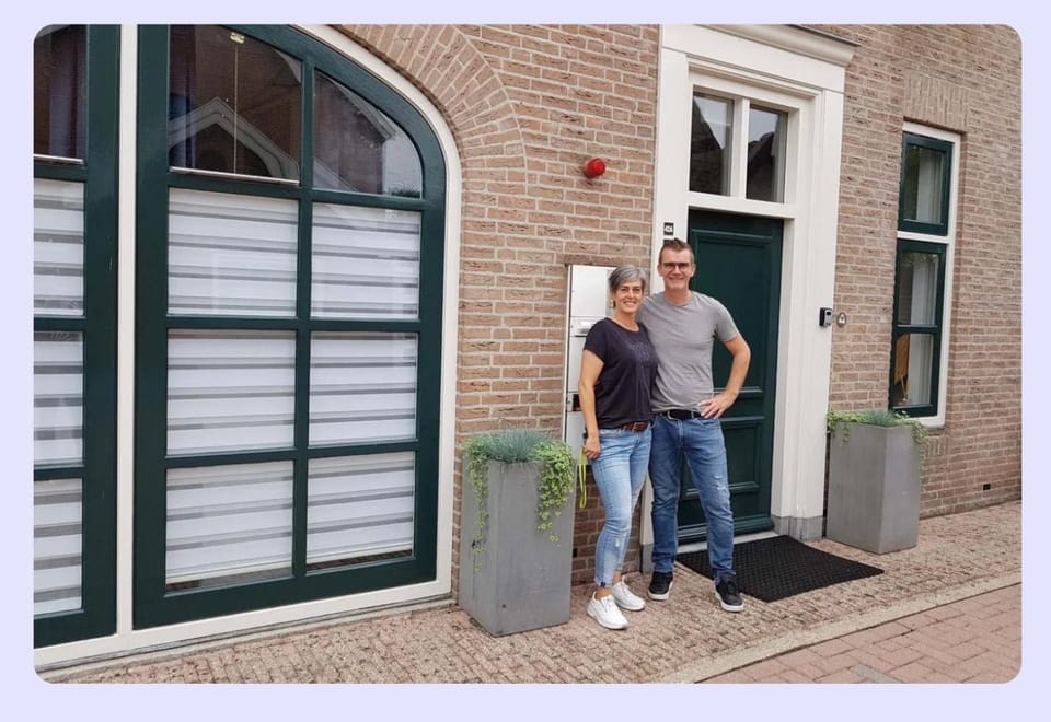 Property building, Facade/entrance