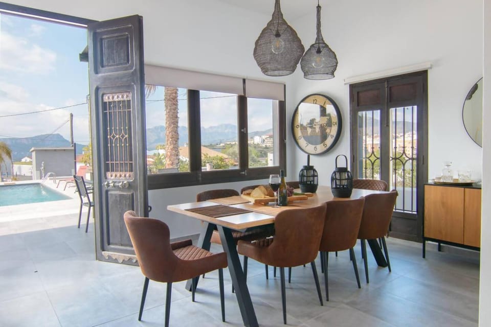 La Casa Gris Boutique Home Villa in Marina Alta