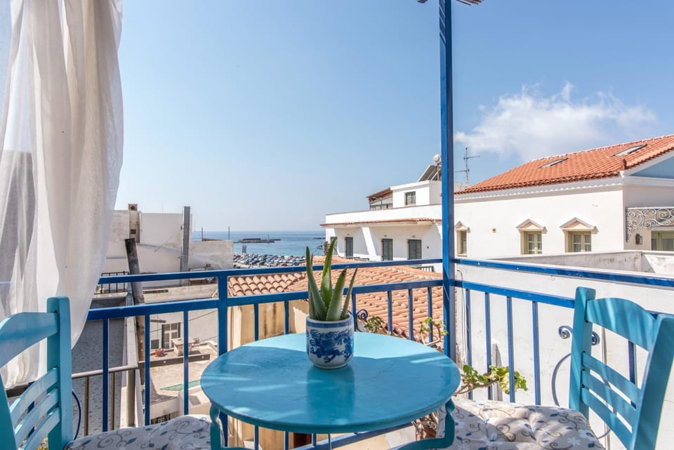 Patio, Balcony/Terrace, Sea view, Street view