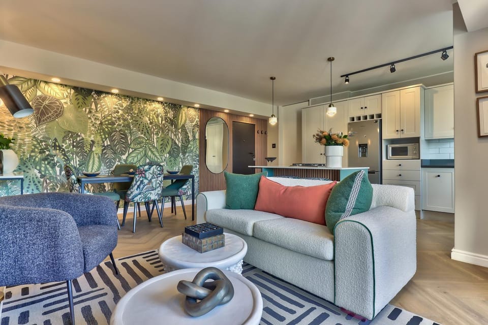 Living room, Seating area