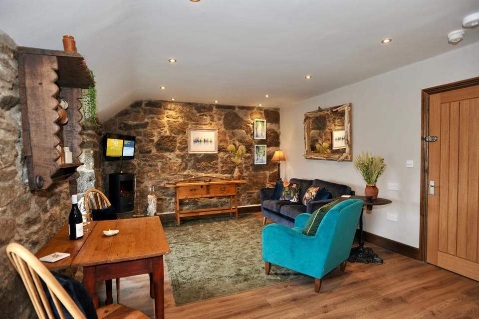 Living room, Decorative detail