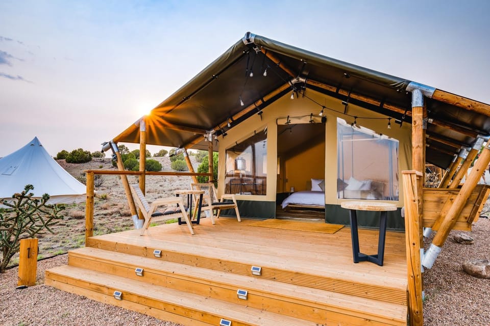 Property building, Balcony/Terrace