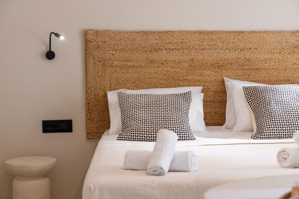 Noe Rooms In Center Of Tinos Apartment in Decentralized Administration of the Aegean