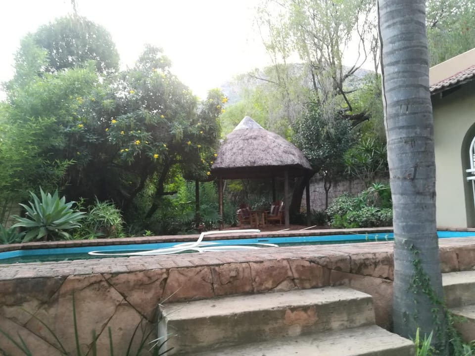 Swimming pool, Swimming pool