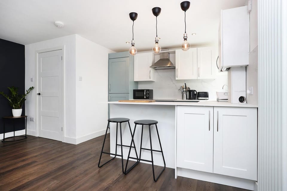 Kitchen or kitchenette, Dining area, Communal kitchen