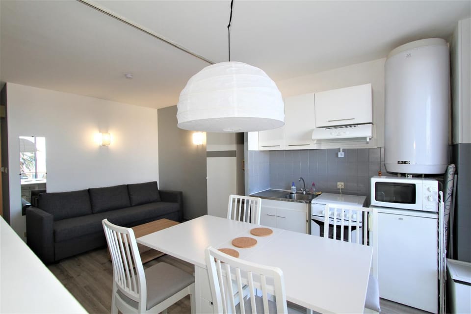 Studio vue mer Apartment in Canet-en-Roussillon