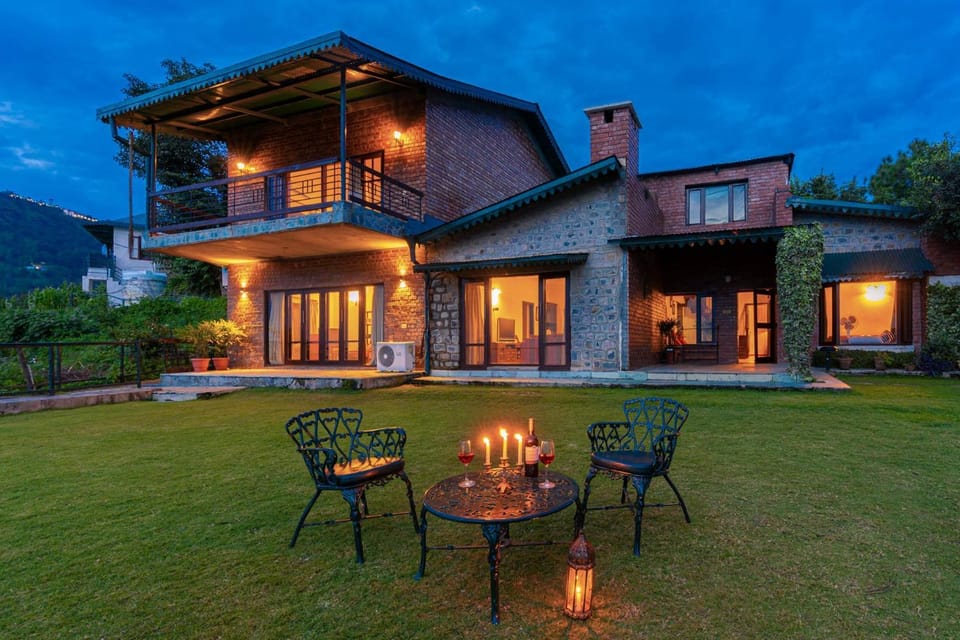 Property building, Garden, Seating area