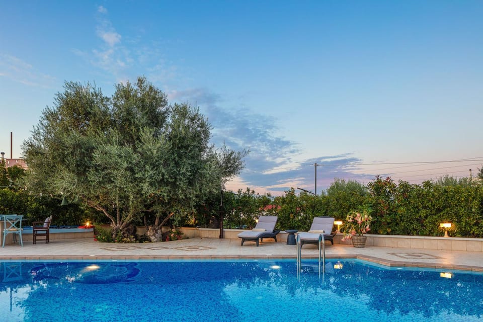 Swimming pool, Sunset, sunbed