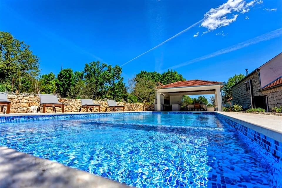 Pool view, Swimming pool