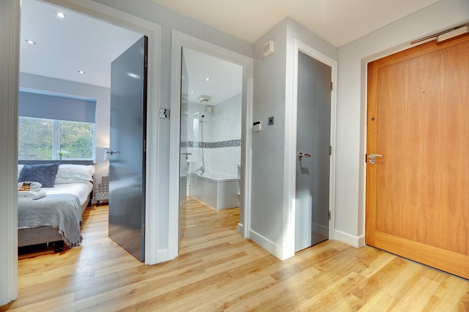 Bathroom, Bedroom