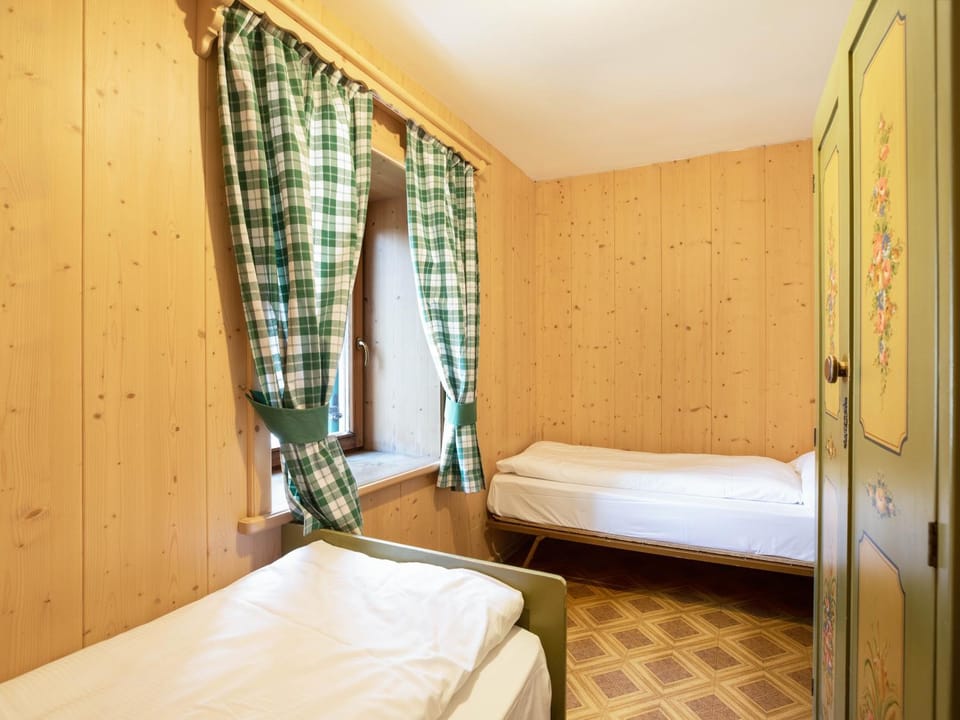 Property building, Living room, Bedroom