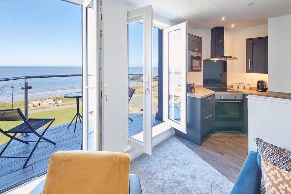 Balcony/Terrace, Kitchen or kitchenette, Living room, Sea view