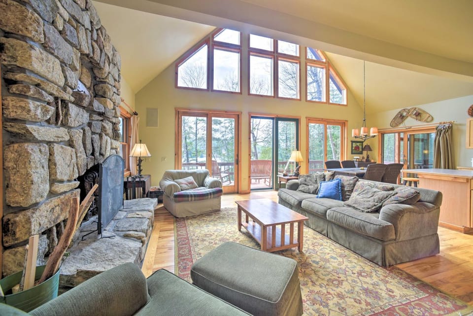Adirondack Oasis: Lake House w/ Dock + Deck! House in Paradox Lake