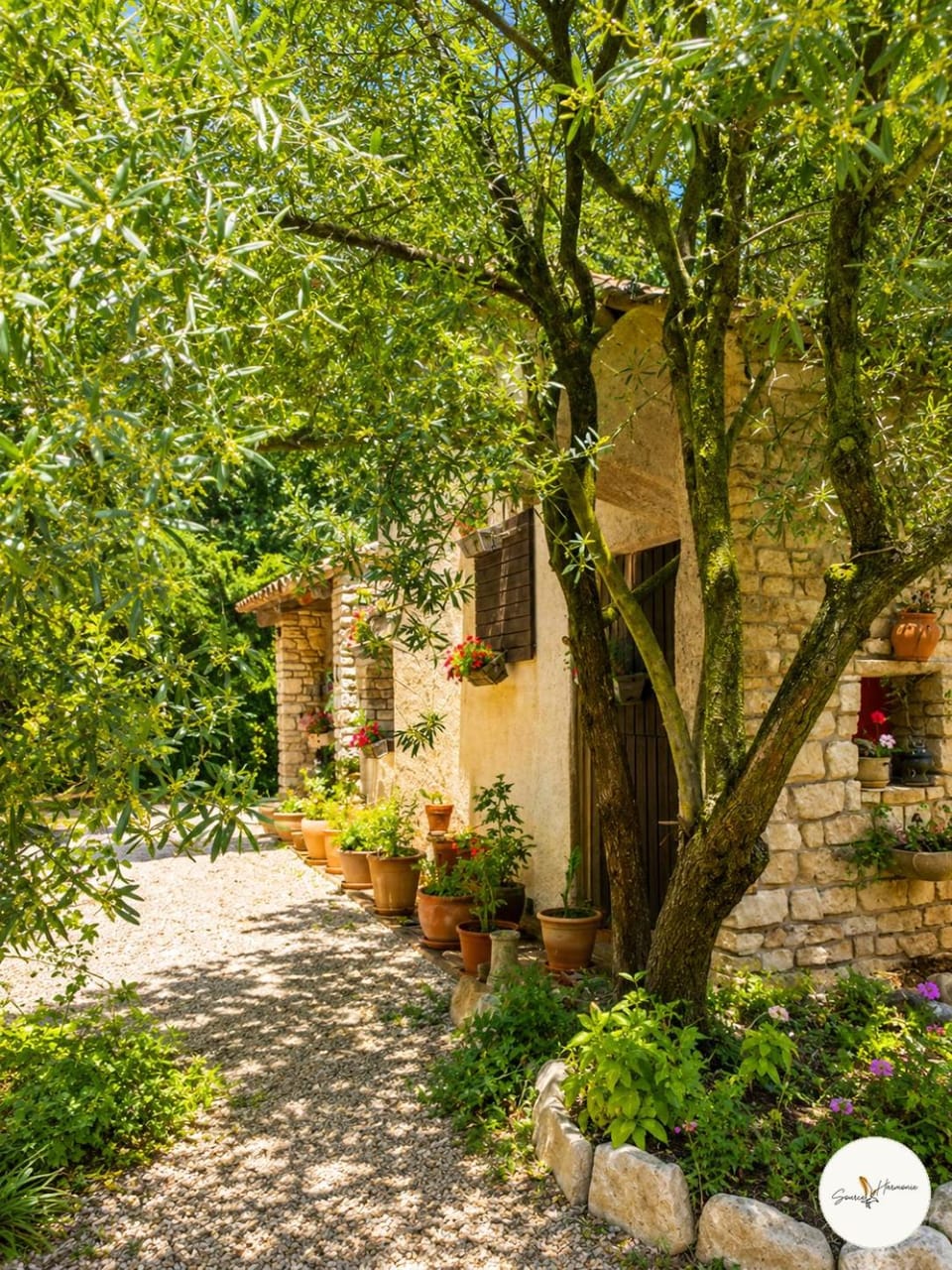 SOURCE D'HARMONIE L'Écureuil Terres Rouges La Rocaille l'Olivier Vacation rental in Aix-en-Provence