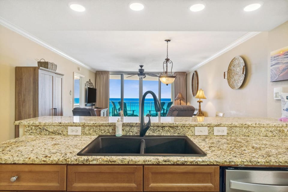 Flipflop Paradise Unit 625 House in Panama City Beach
