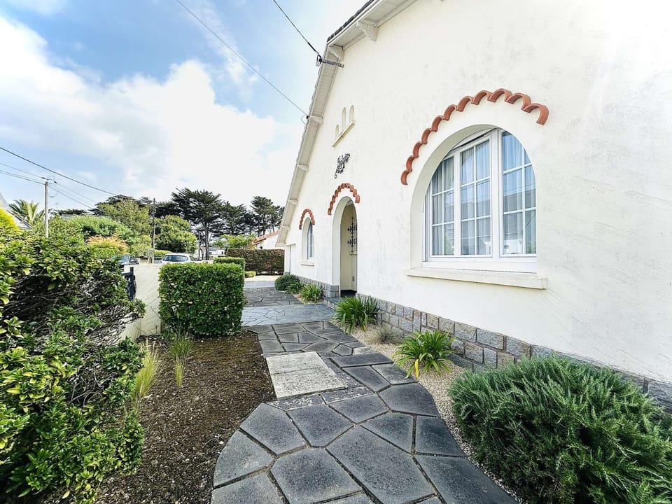 Séjour enchanteur à Pornichet : Maison 3 pièces, 6 couchages, proche plage avec jardin et terrasse sud - FR-1-245-155 House in Pornichet