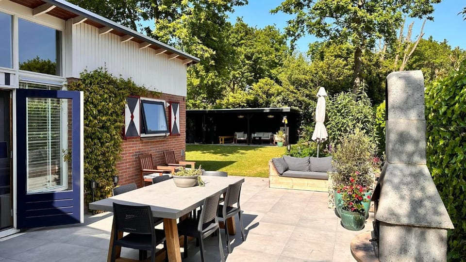Garden, Garden view