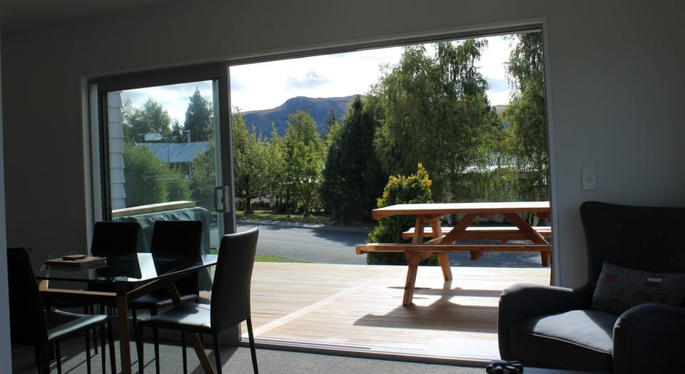 Balcony/Terrace, Mountain view