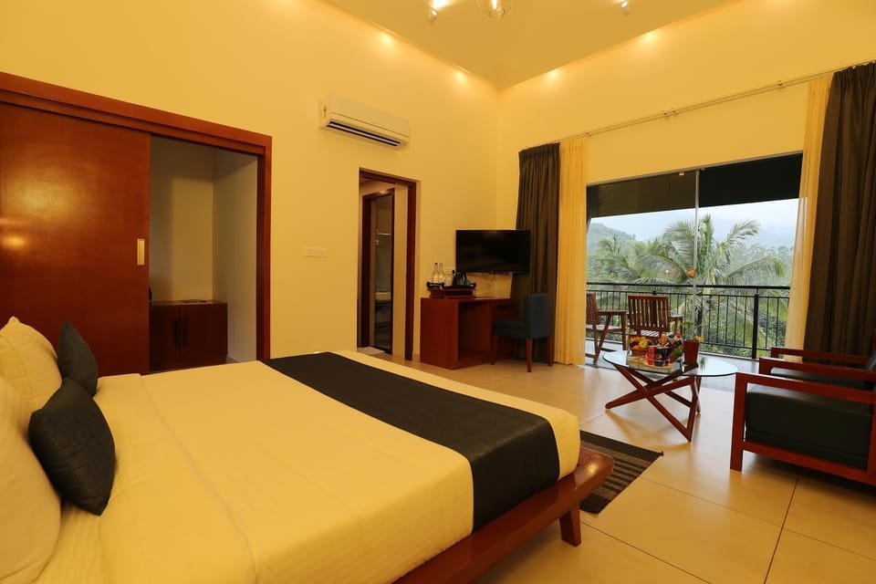 Bed, View (from property/room), Photo of the whole room, air conditioner