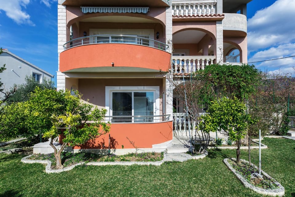 Kastela Agneza Apartment near the Beach Apartment in Šibenik-Knin County, Croatia