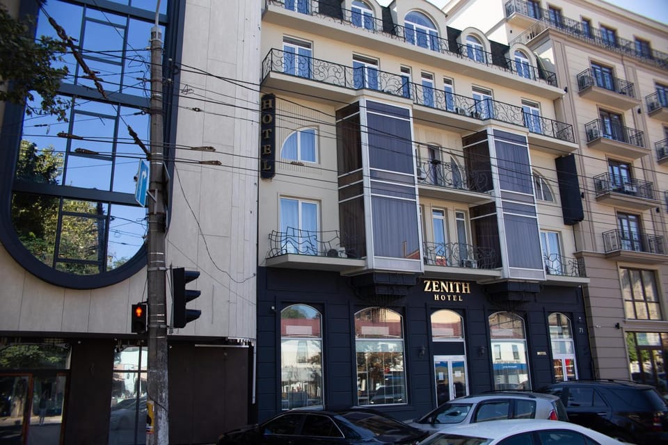Property building, Day