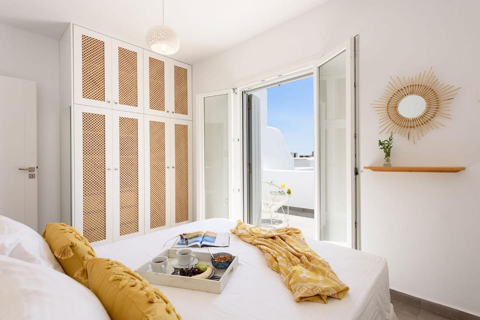 Bed, Photo of the whole room, Bedroom, towels, wardrobe