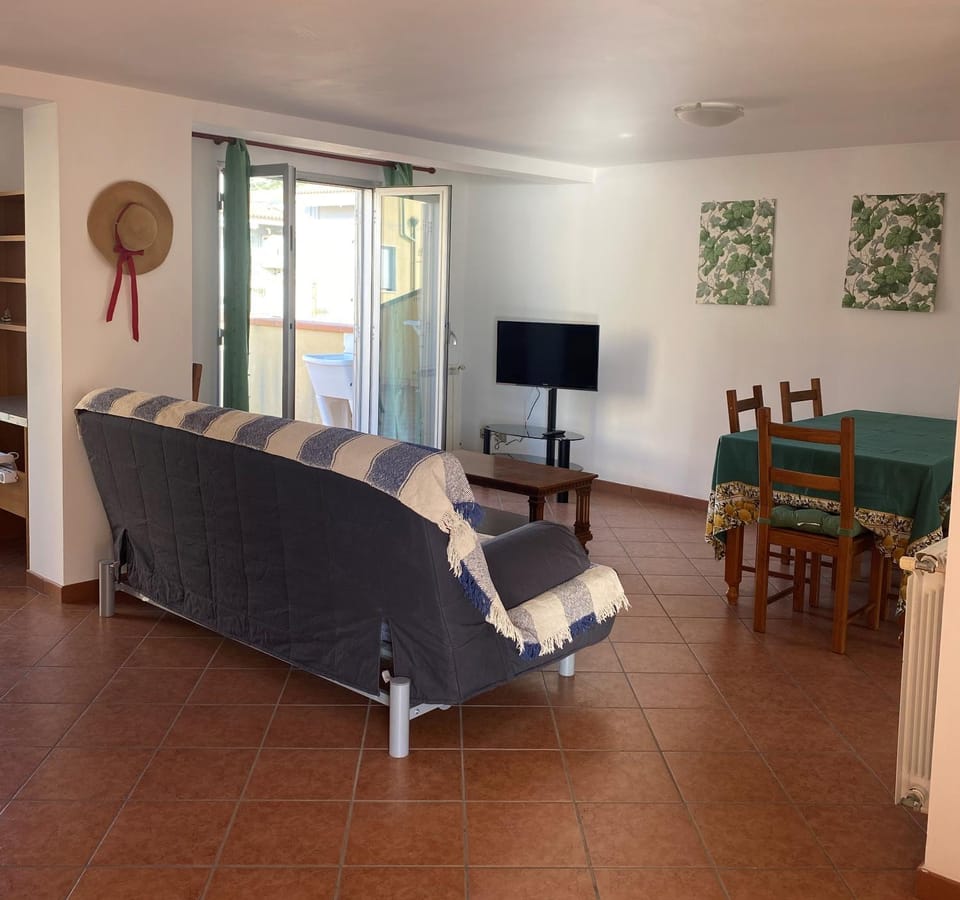 Carolina Apartments - Mansarda Apartment in Capo d'Orlando