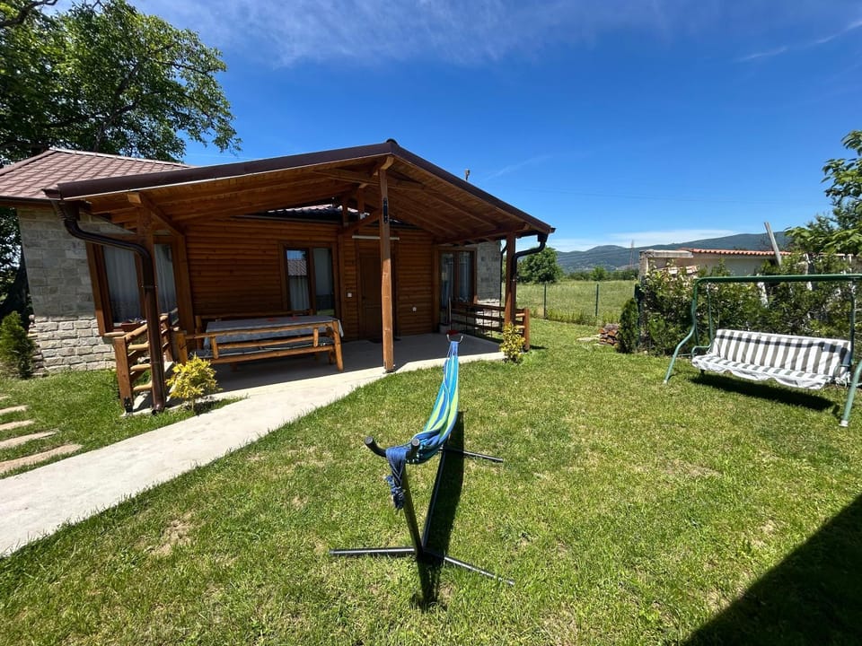 Къщи за гости Михайлови Bed and Breakfast in North Macedonia