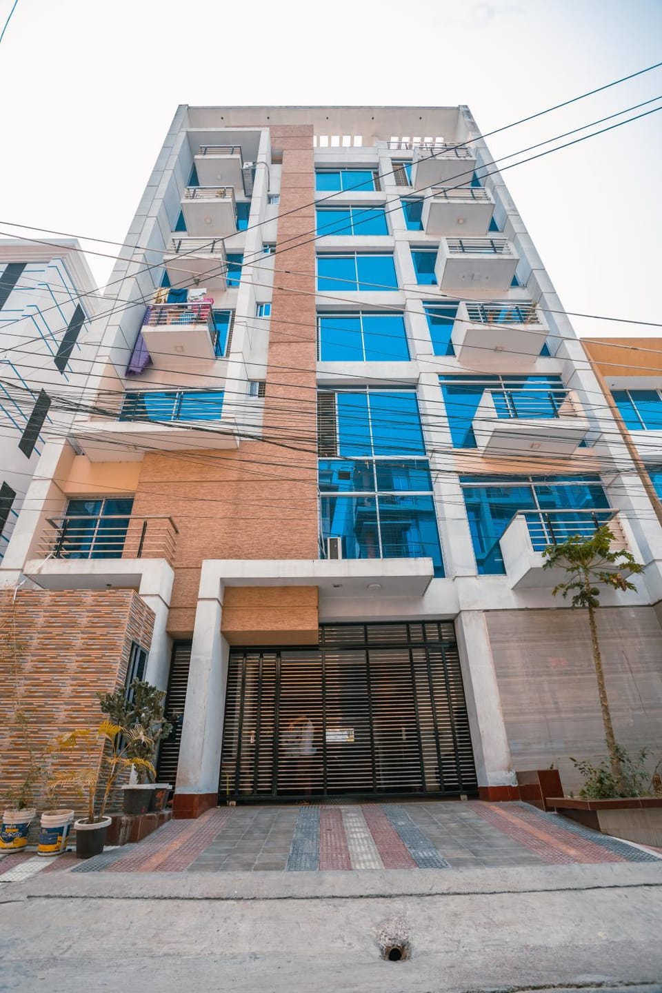 Jatra Flagship Khulna City Centre Hotel in West Bengal