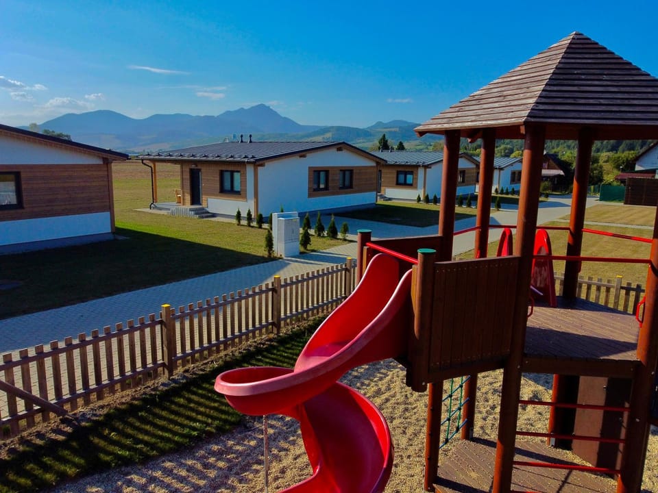 Rezort Zvernica Vlachy - Family & Fun Apartment in Slovakia