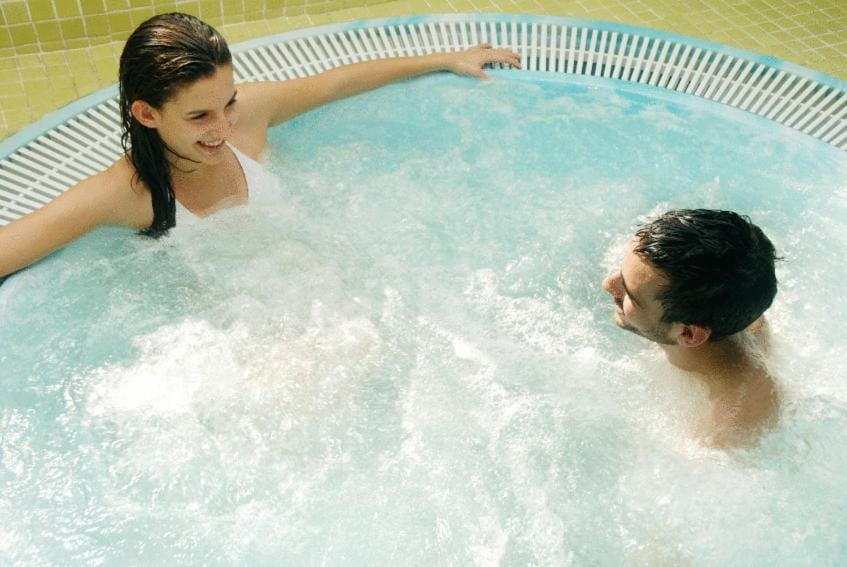 Day, Hot Tub, Guests, Swimming pool