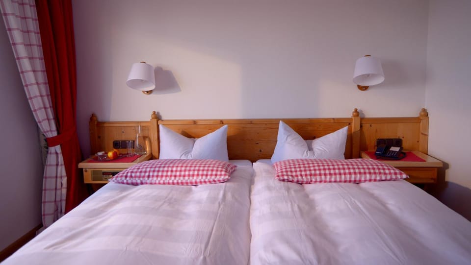 BELVEDERE - das BIO HOTEL Garni & SuiteHotel am Edersee ! Unser Geschenk für Sie, auch die GästeCard GrimmHeimat! Hotel in Hesse