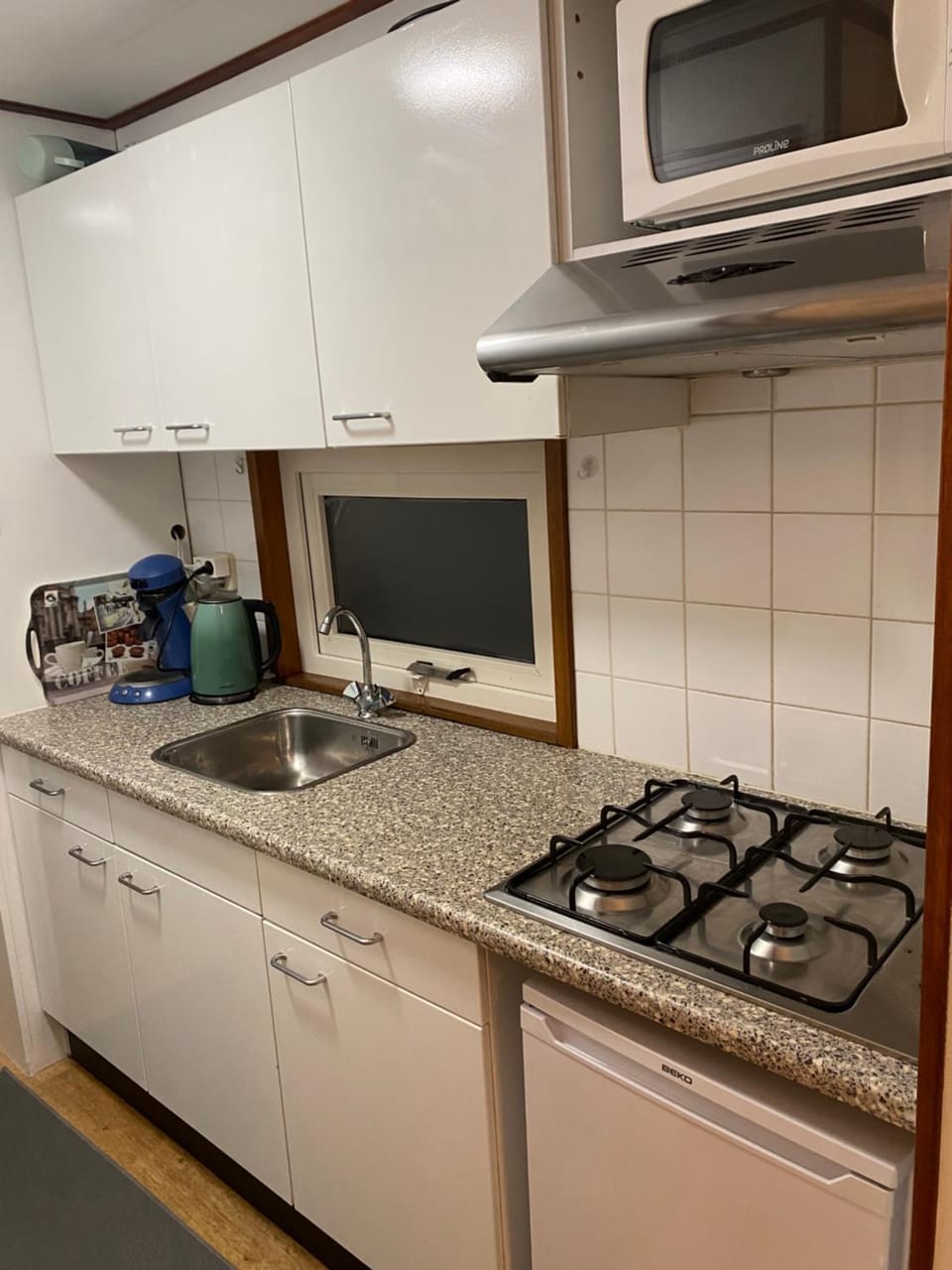 Kitchen or kitchenette, pet friendly