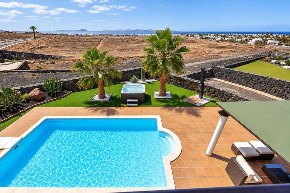 Natural landscape, Pool view, Sea view