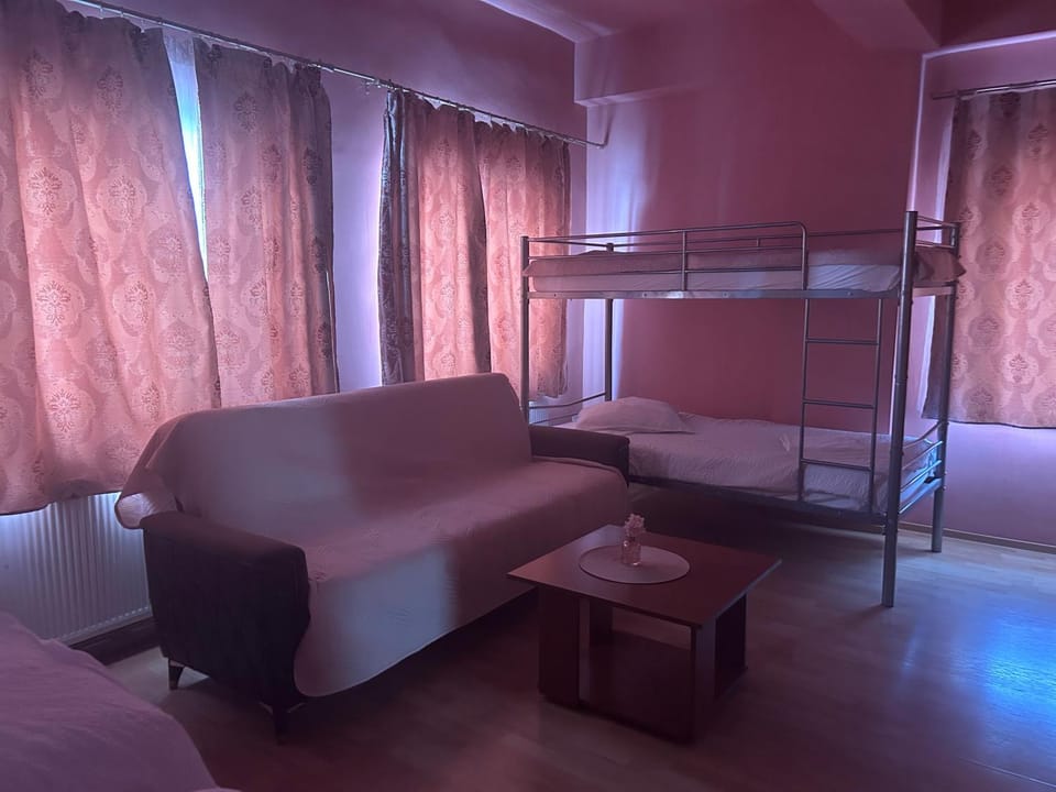 bunk bed