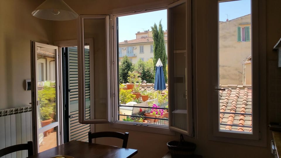 Balcony/Terrace, Garden view