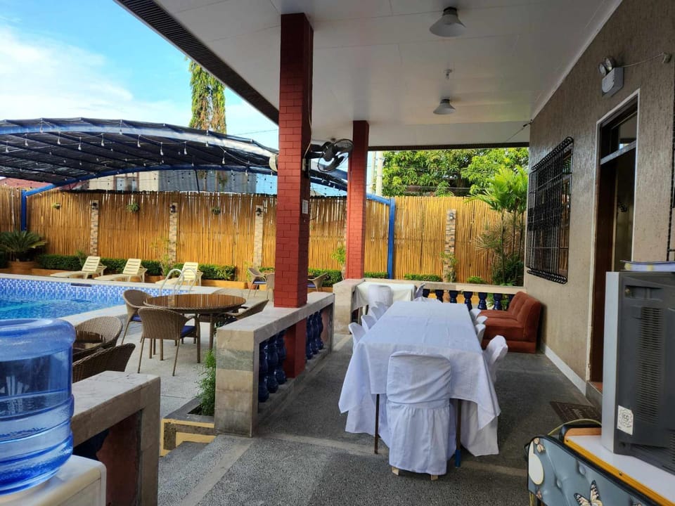 TRD Private Hotspring Resort Villa in Calamba