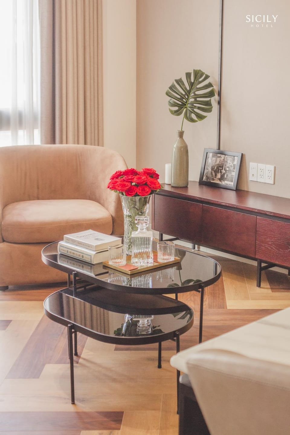 Living room, Seating area