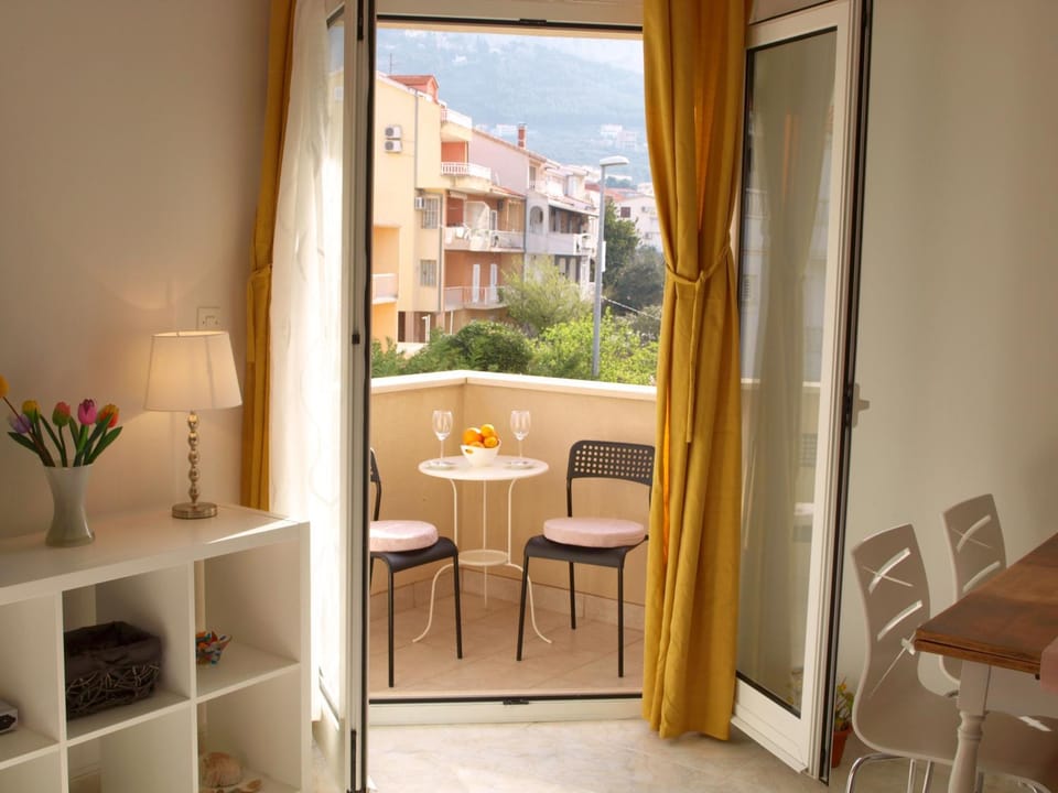 Apartments Dani želja Apartment in Makarska