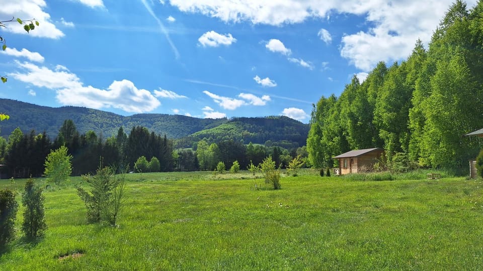 Nearby landmark, Spring, Day, Natural landscape, Mountain view