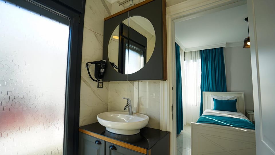 Cunda Garden Hotel in İzmir Province