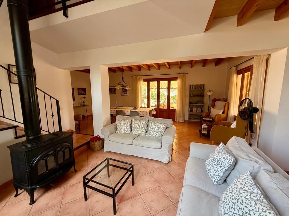 Casa rural, finca rústica con piscina Cas Padrins de Campos, Mallorca Villa in Migjorn