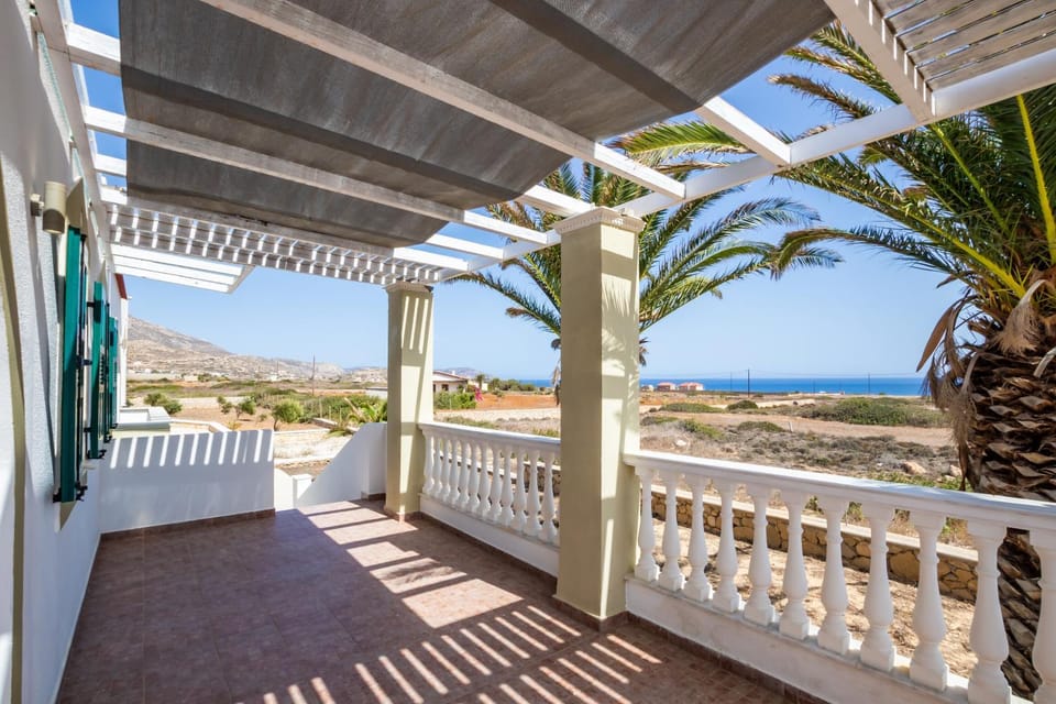 Property building, Balcony/Terrace, Sea view, Sea view