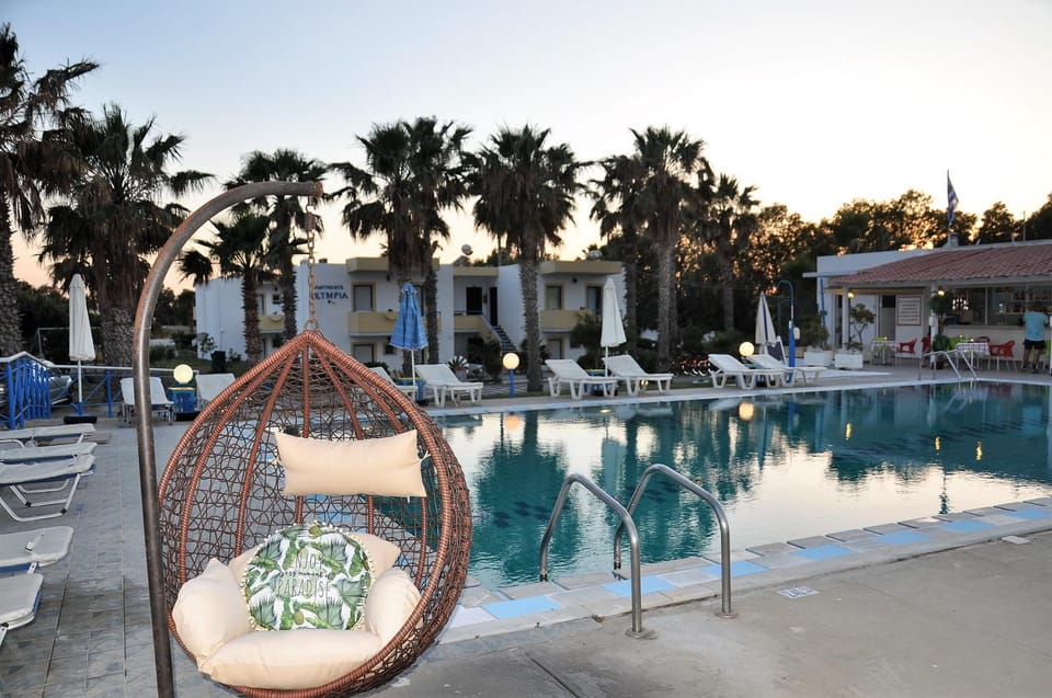 Property building, Swimming pool