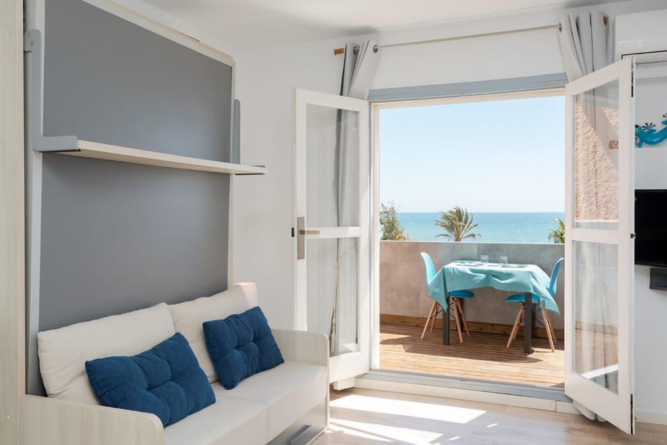 Levante19 Estudio Naturista primera línea Apartment in Andalusia