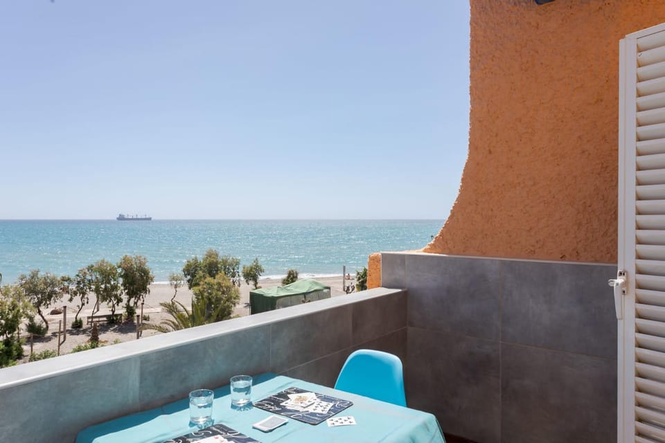 Levante19 Estudio Naturista primera línea Apartment in Andalusia