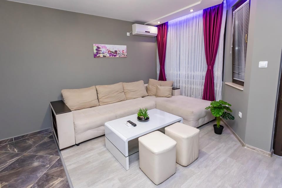 Апартаменти Елеганс Apartment in Blagoevgrad Province