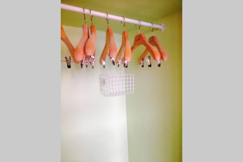 Small arty studio Menilmontant Apartment in Paris